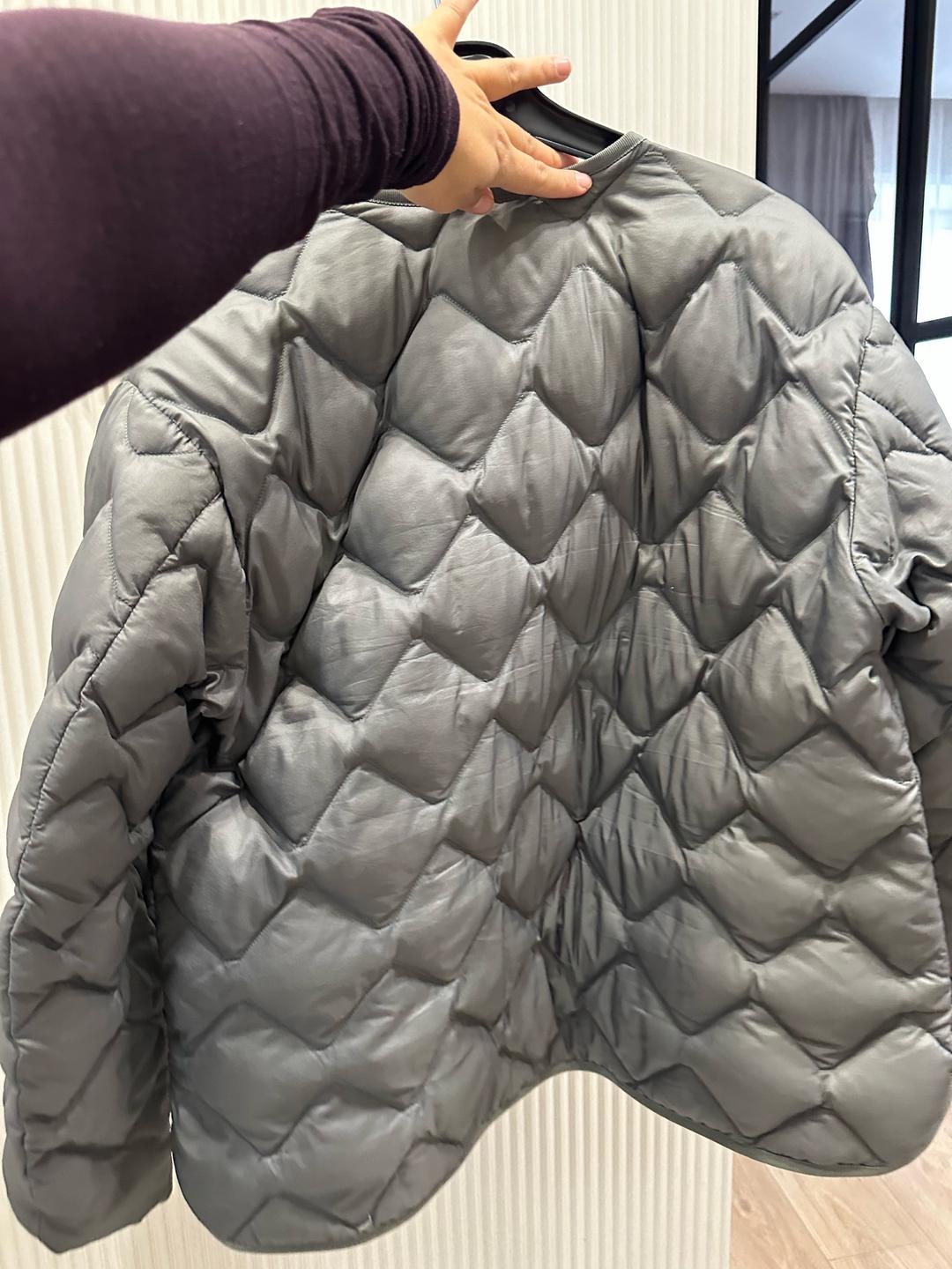Uniqlo Стеганая куртка Uniqlo Ultra Light Down — фото 2
