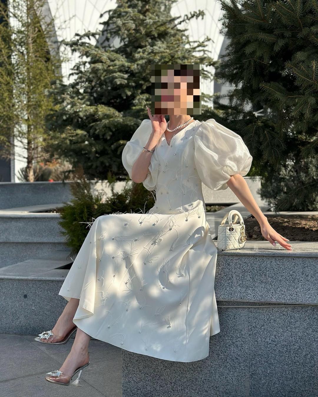 lusabitovna Платье миди с пышными рукавами и вышивкой — фото 2