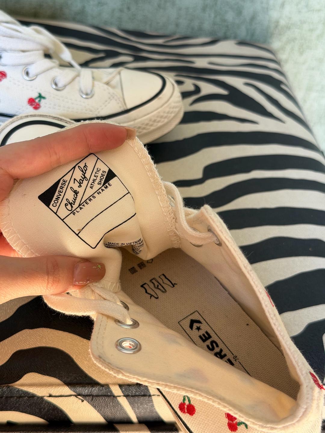 Converse Кеды Converse с вишневым принтом — фото 2