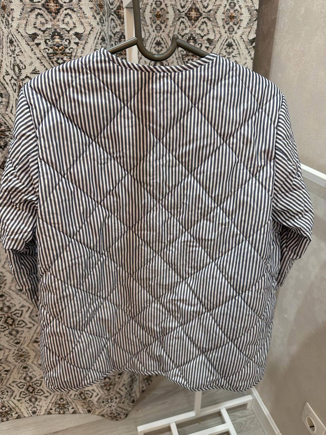 Uniqlo Стёганая куртка в полоску Uniqlo PUFFTECH — фото 2