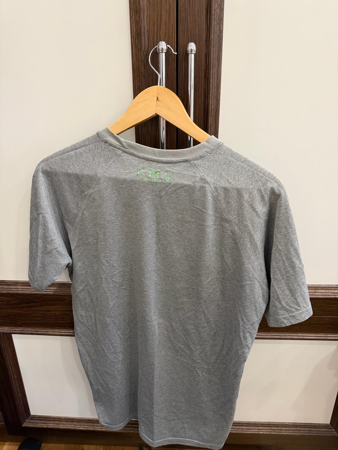 Under Armour Серая футболка Under Armour — фото 2