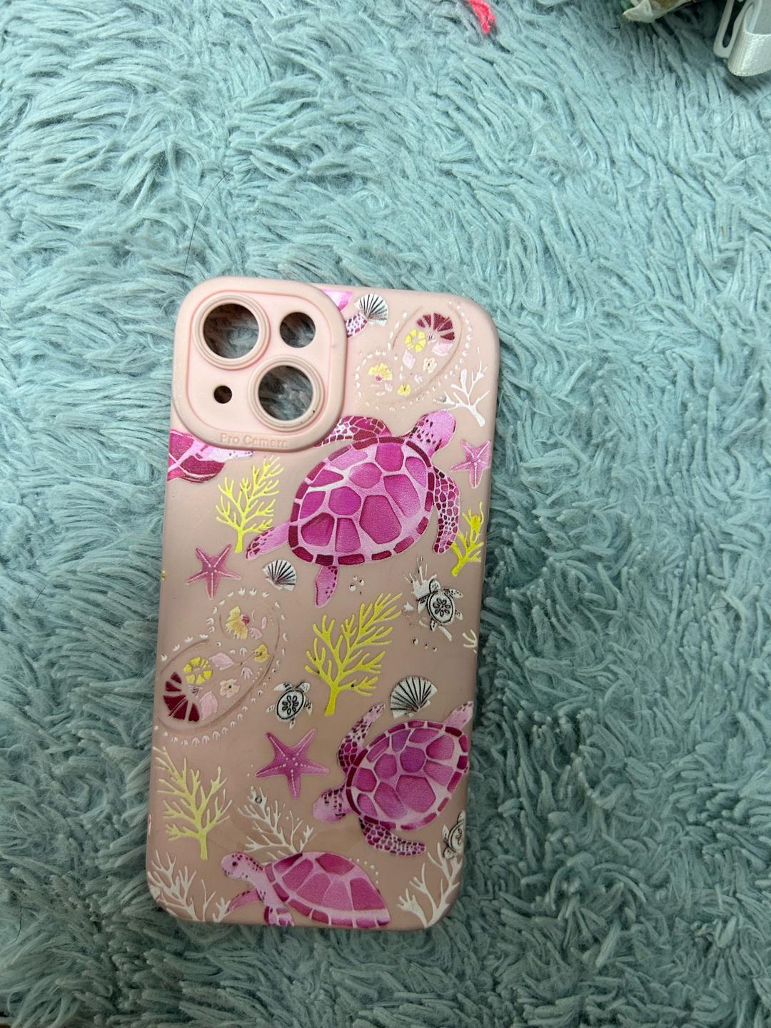 Чехлы на iPhone 14 — фото 2