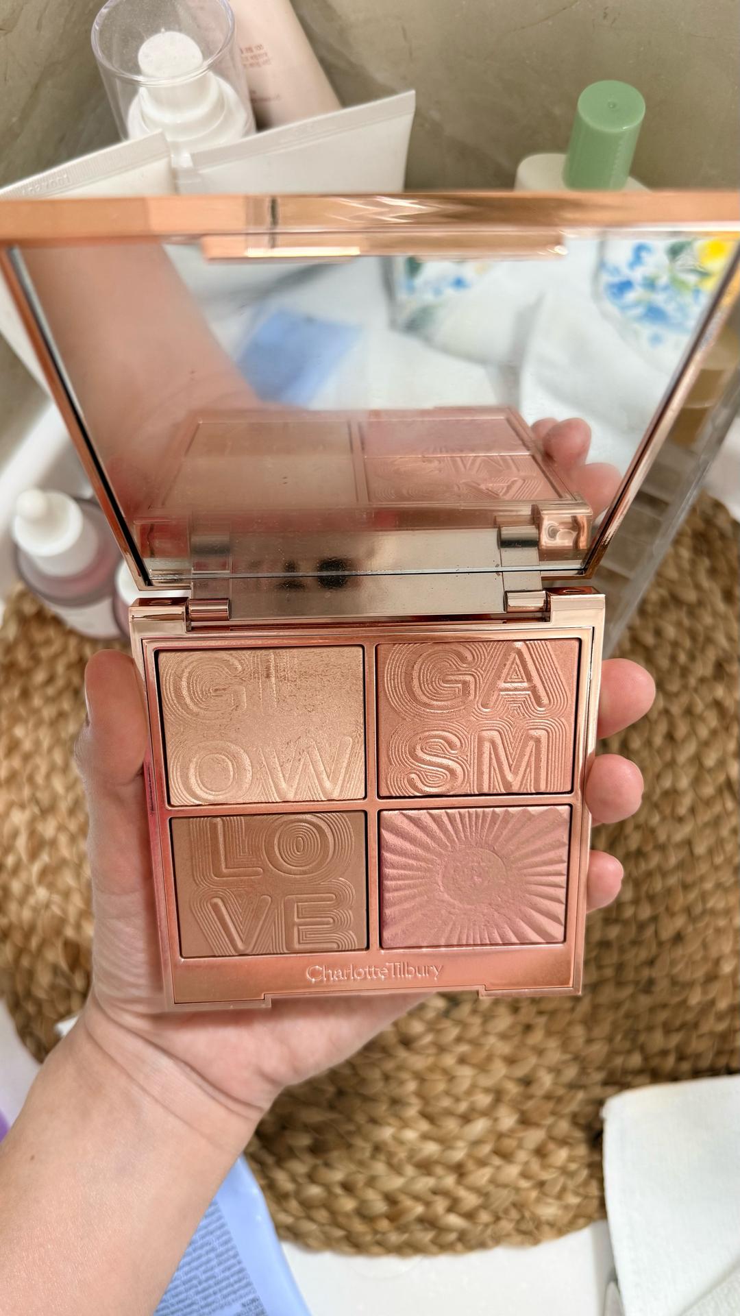 Charlotte Tilbury Charlotte Tilbury Glowgasm Face Palette Lightgasm — фото 2