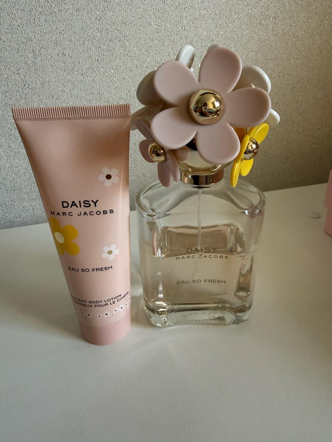 Marc Jacobs Набор Daisy Eau So Fresh от Marc Jacobs — фото 2