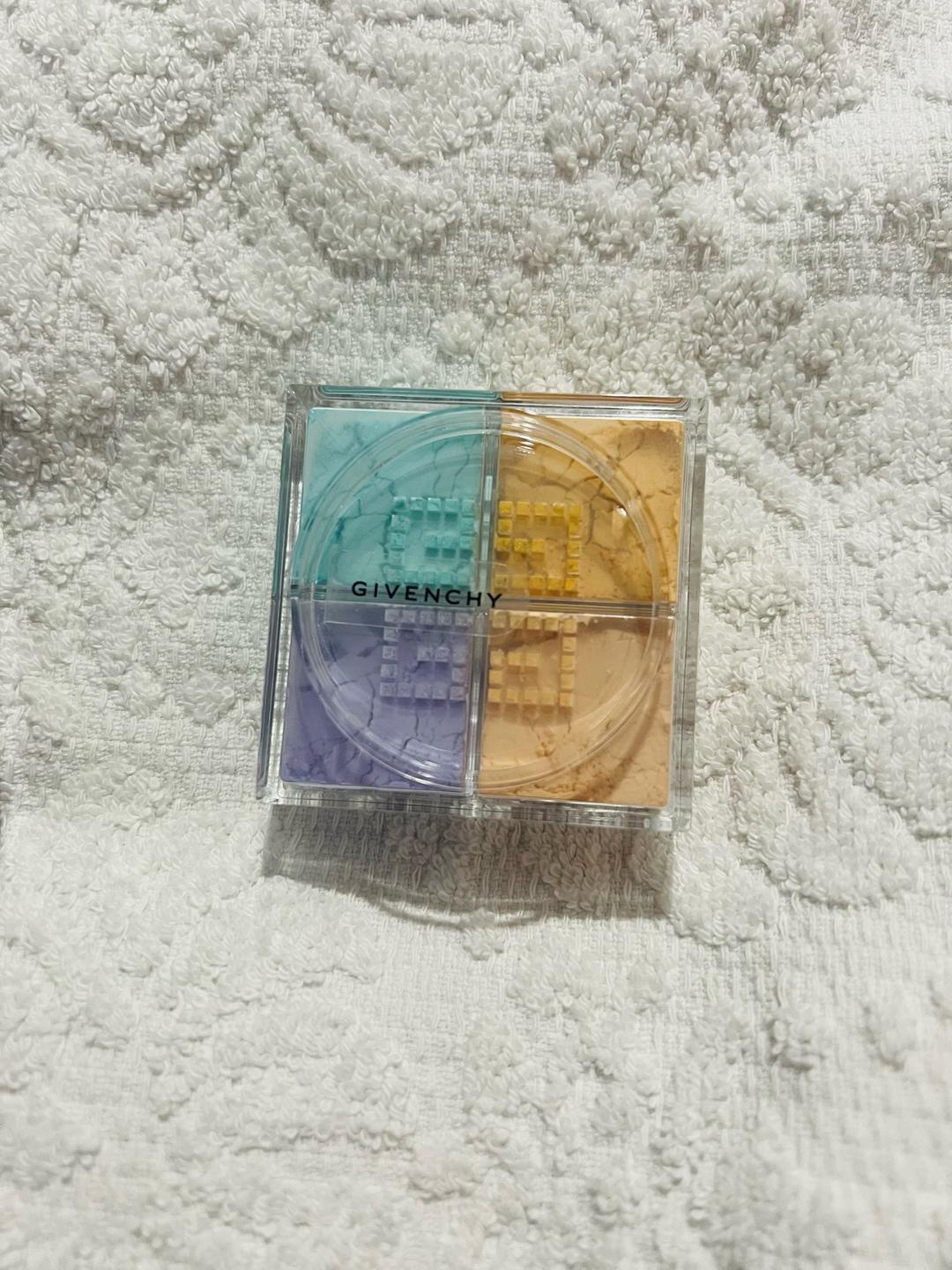 Givenchy Givenchy Prisme Libre Loose Powder в оттенке 04 Mousseline Acidulée. Тестер 3гр — фото 2