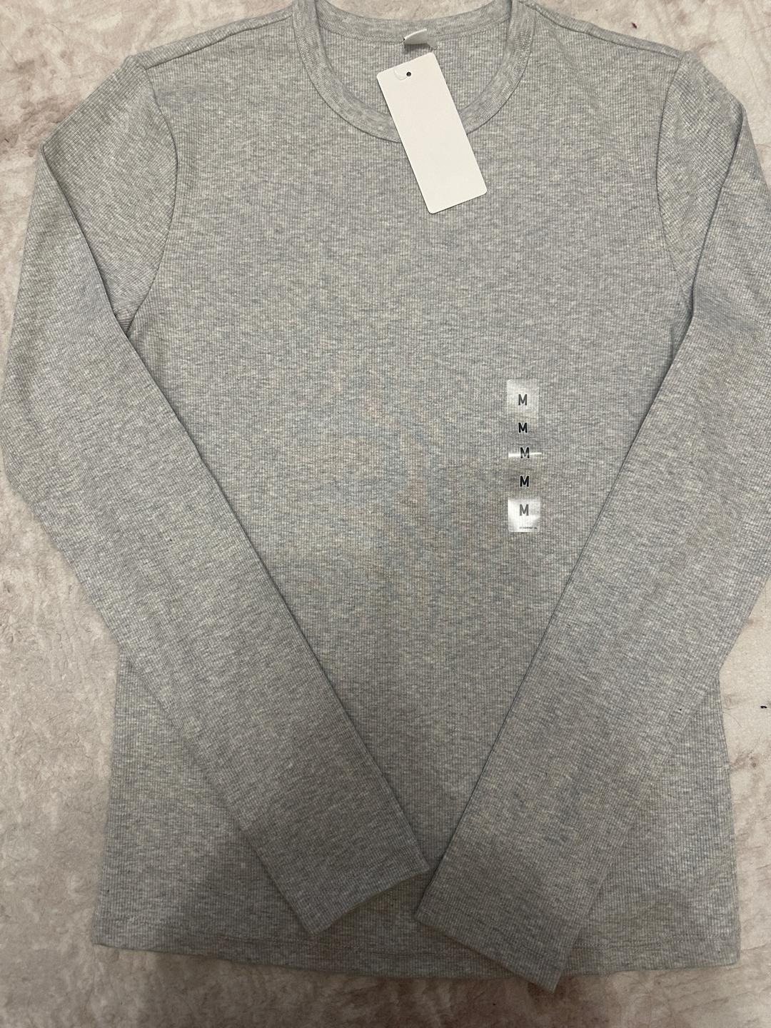 Uniqlo Лонгслив UNIQLO/размер не подошел/оригинал — фото 2