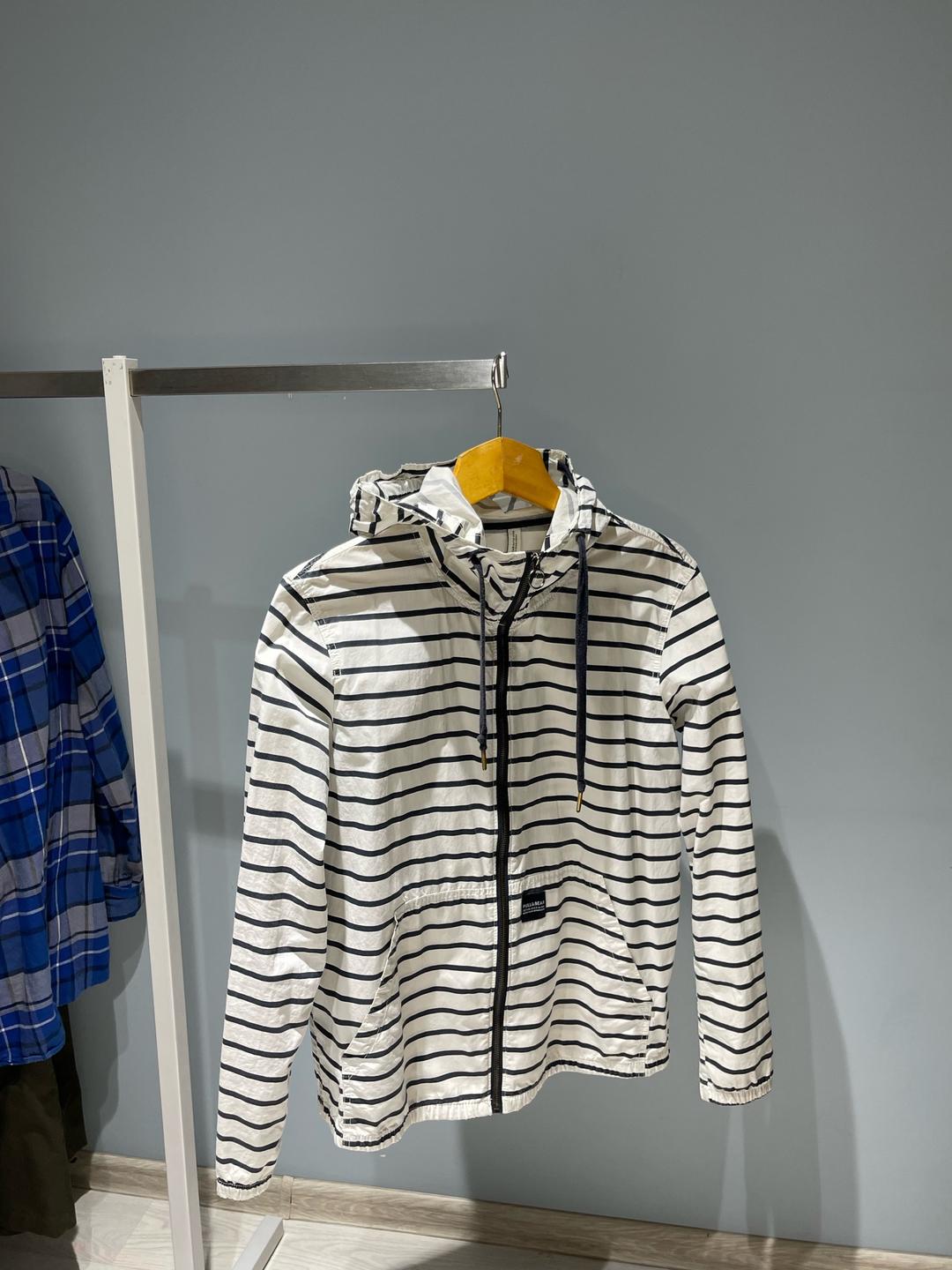 Pull & Bear Ветровка Pull&Bear — фото 2