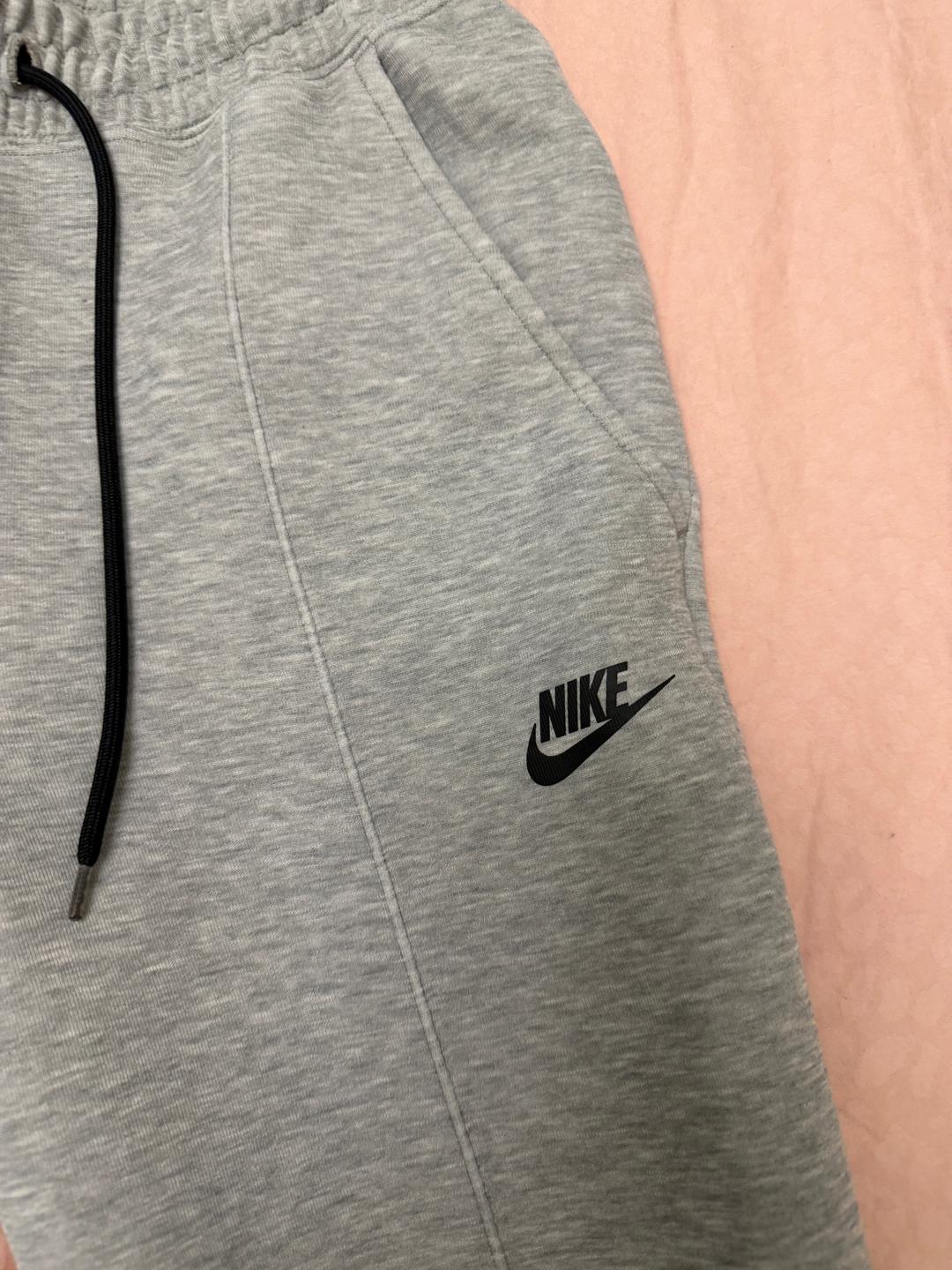 Nike Спортивные штаны Nike — фото 2