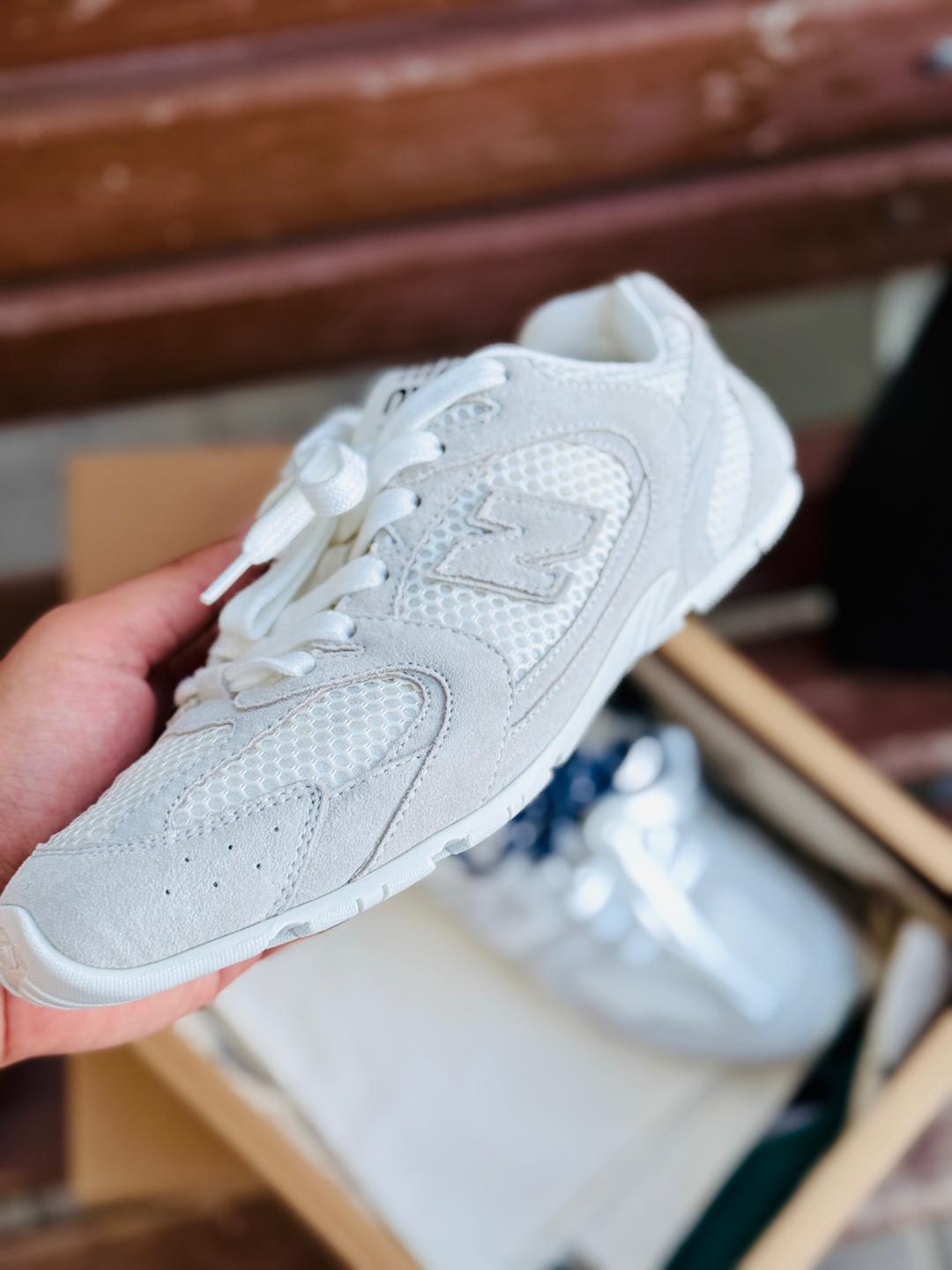 Miu Miu Кроссовки Miu Miu x New Balance — фото 2