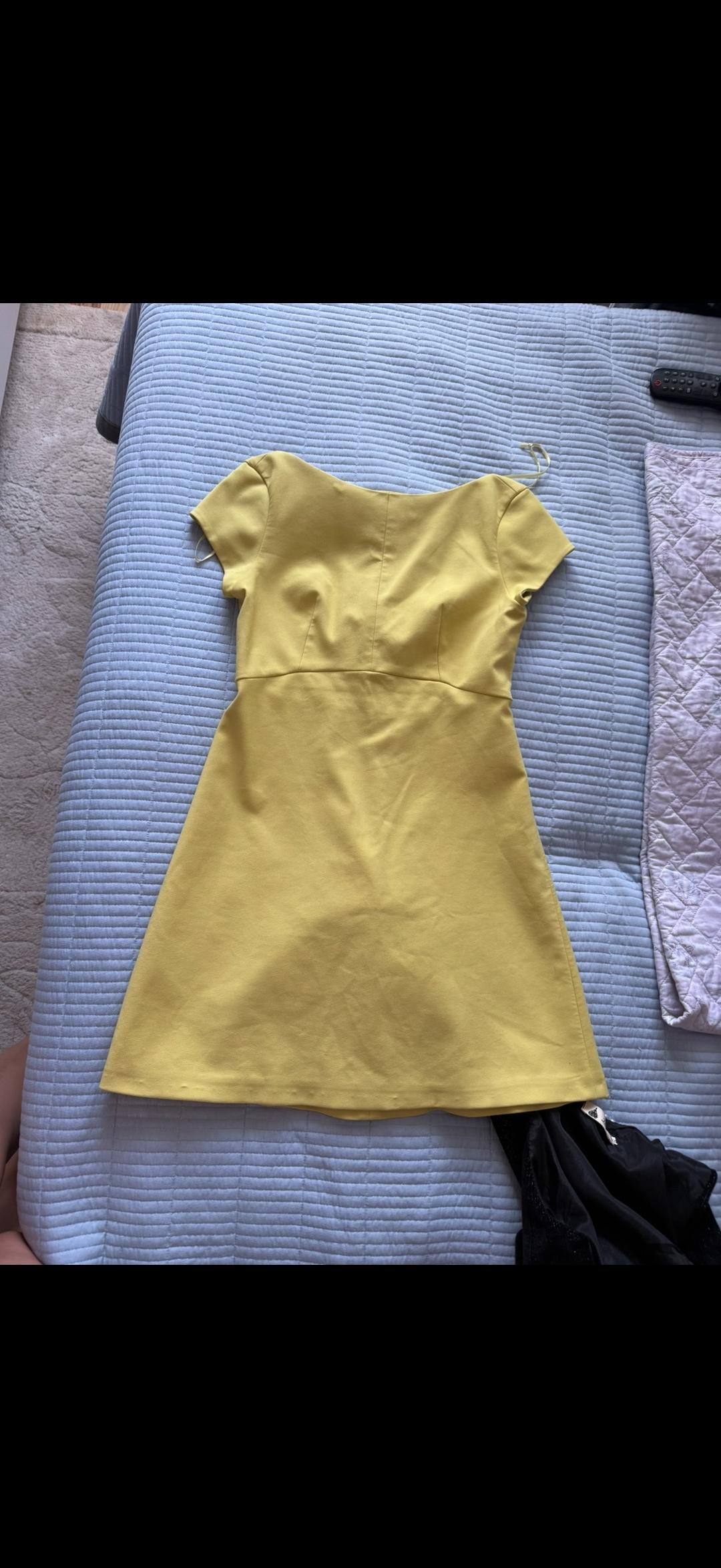 Zara Желтое короткое платье — фото 2