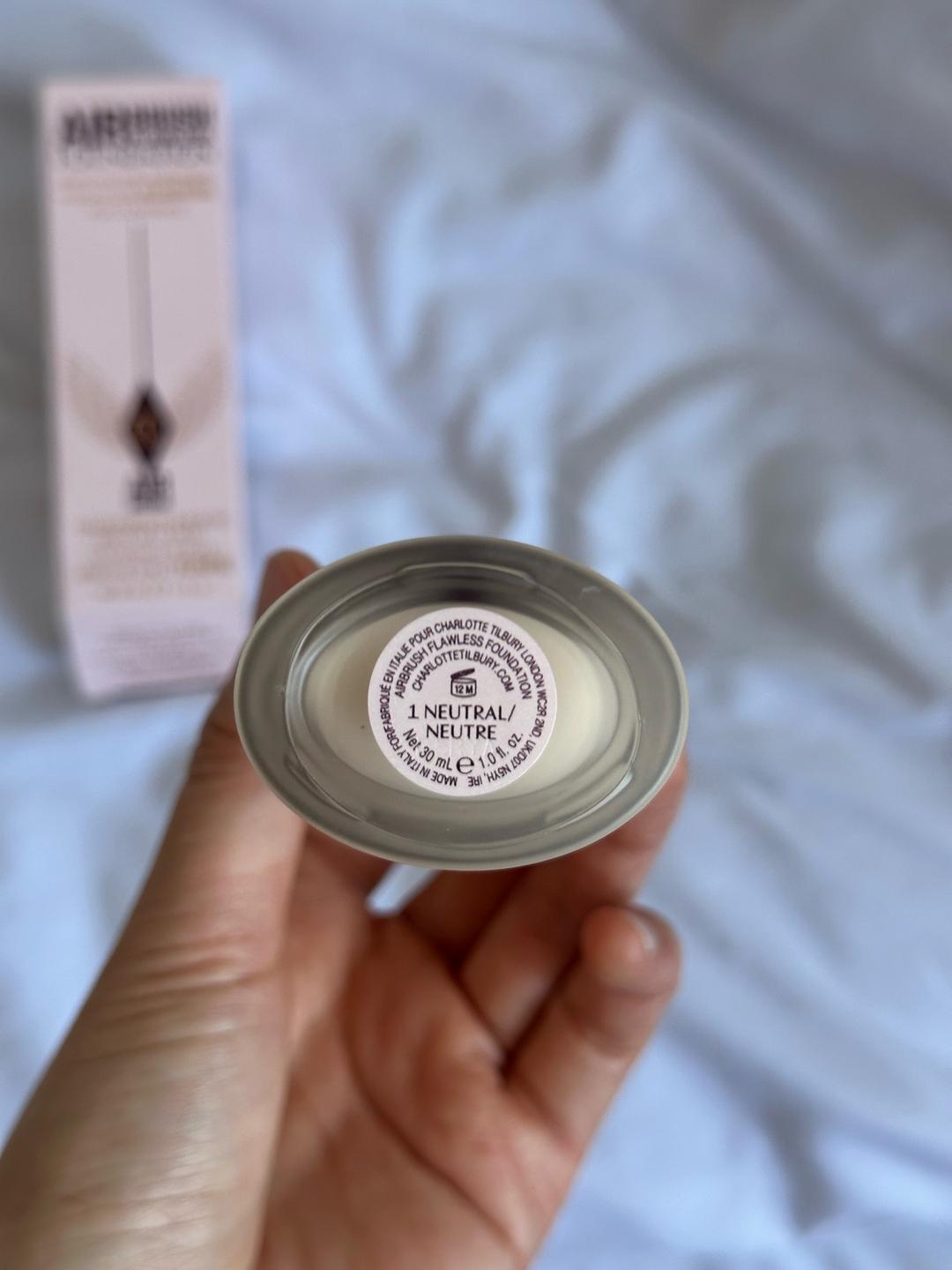 Charlotte Tilbury Тональный крем Charlotte Tilbury Airbrush Flawless Foundation — фото 2