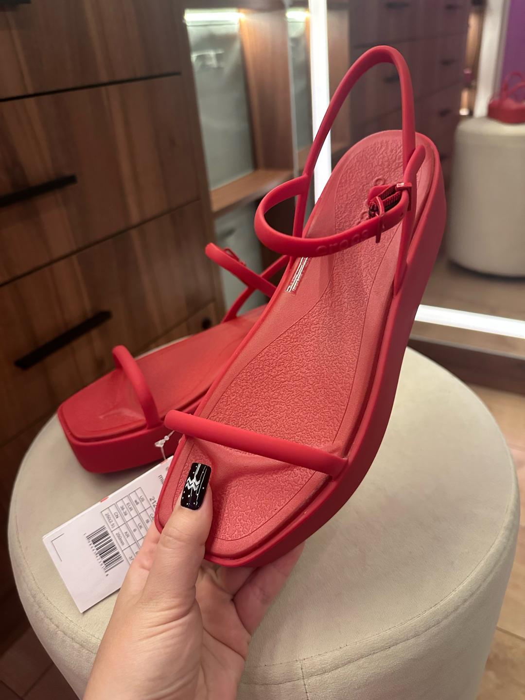 Crocs Красные босоножки Crocs — фото 2