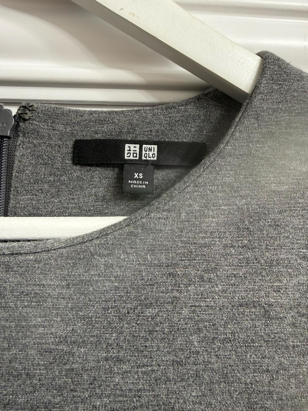Uniqlo Платье фирмы Uniqlo — фото 2