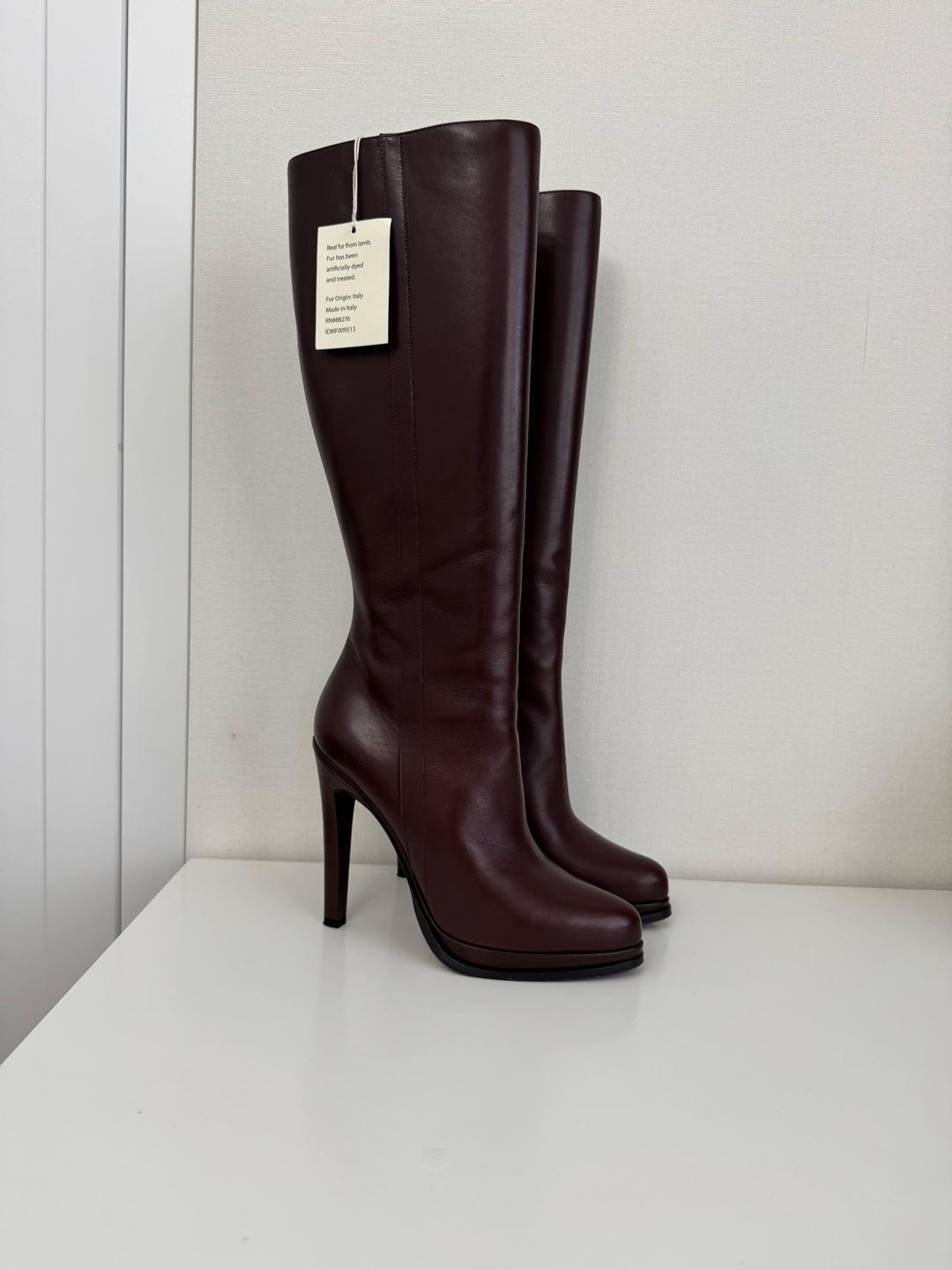 UGG Сапоги UGG Collection — фото 2
