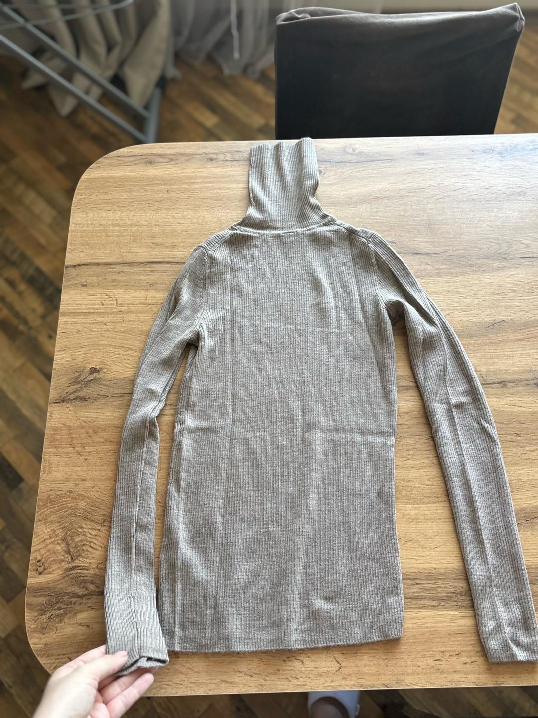 Uniqlo Водолазка женская  UNIQLO — фото 2