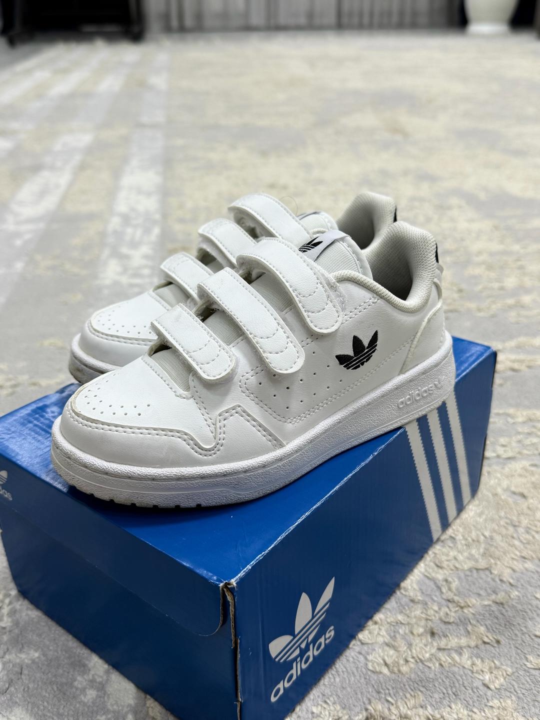 Adidas Кроссовки adidas — фото 2