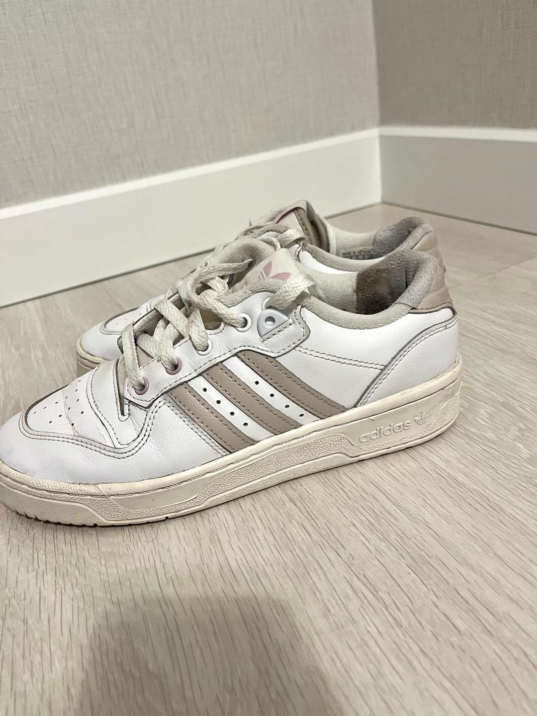 Adidas Кроссовки adidas — фото 2