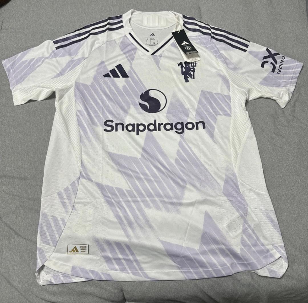 Adidas Гостевая форма Manchester United — фото 2