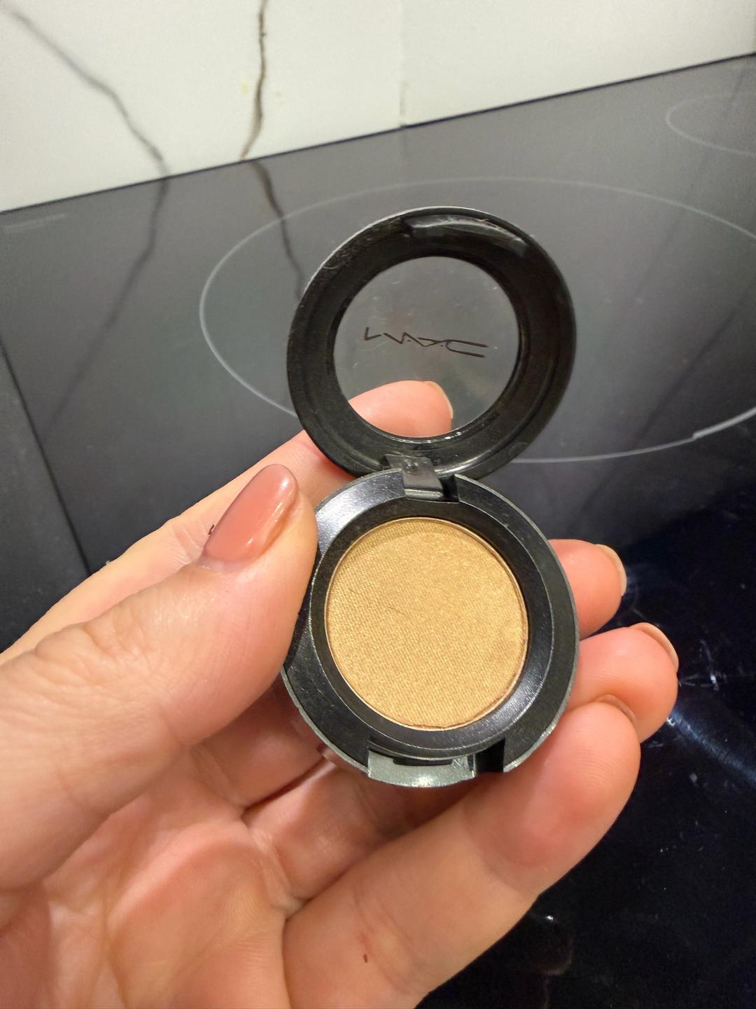 MAC Тени для век MAC Soba Satin — фото 2