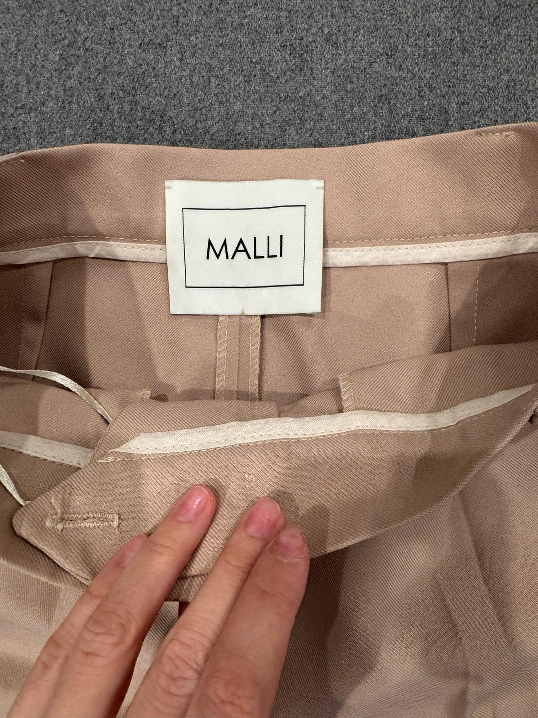 Malli Брюки MALLI бежевые классические прямые высокие талии — фото 2