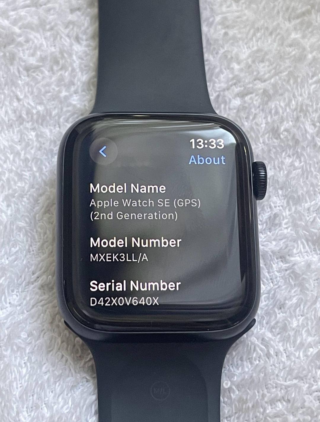 Apple Apple Watch SE 2nd Generation 44mm — фото 2