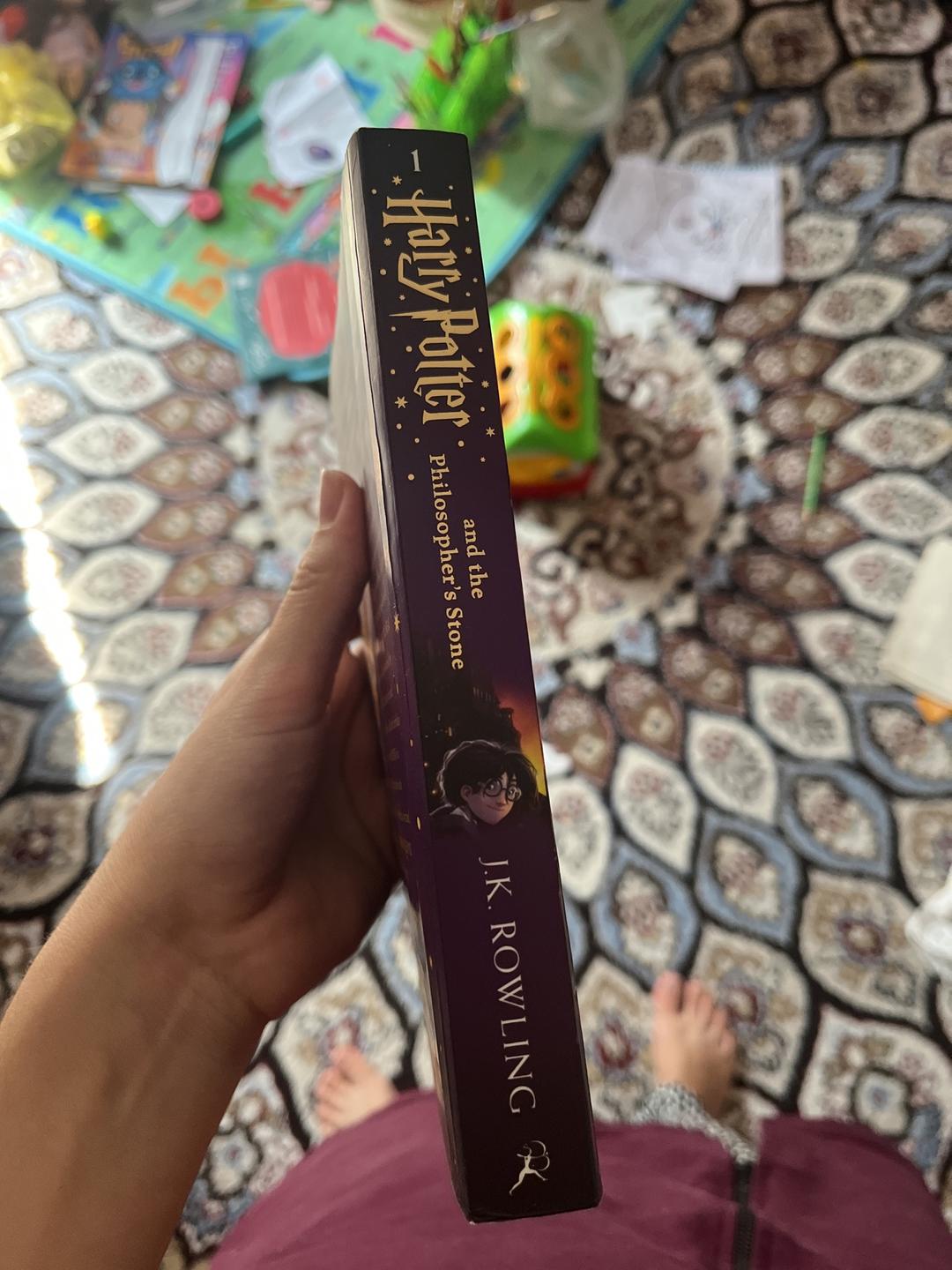 Джоан Роулинг Harry Potter and the Philosopher's Stone — фото 2