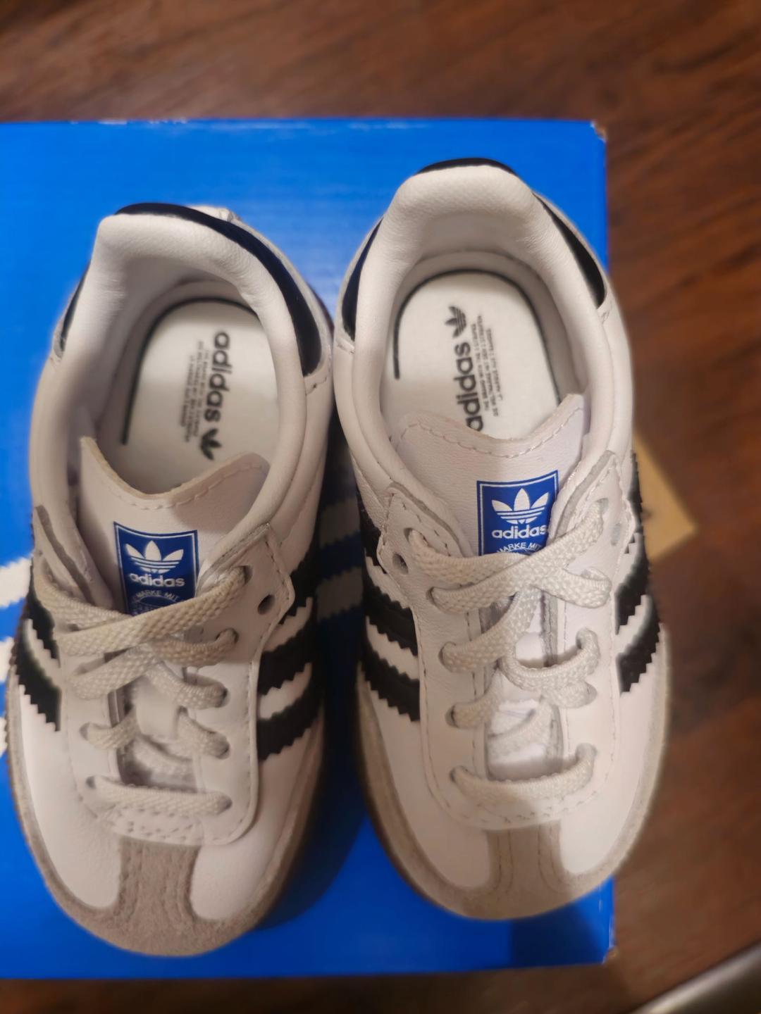 Adidas Детские кеды — фото 2