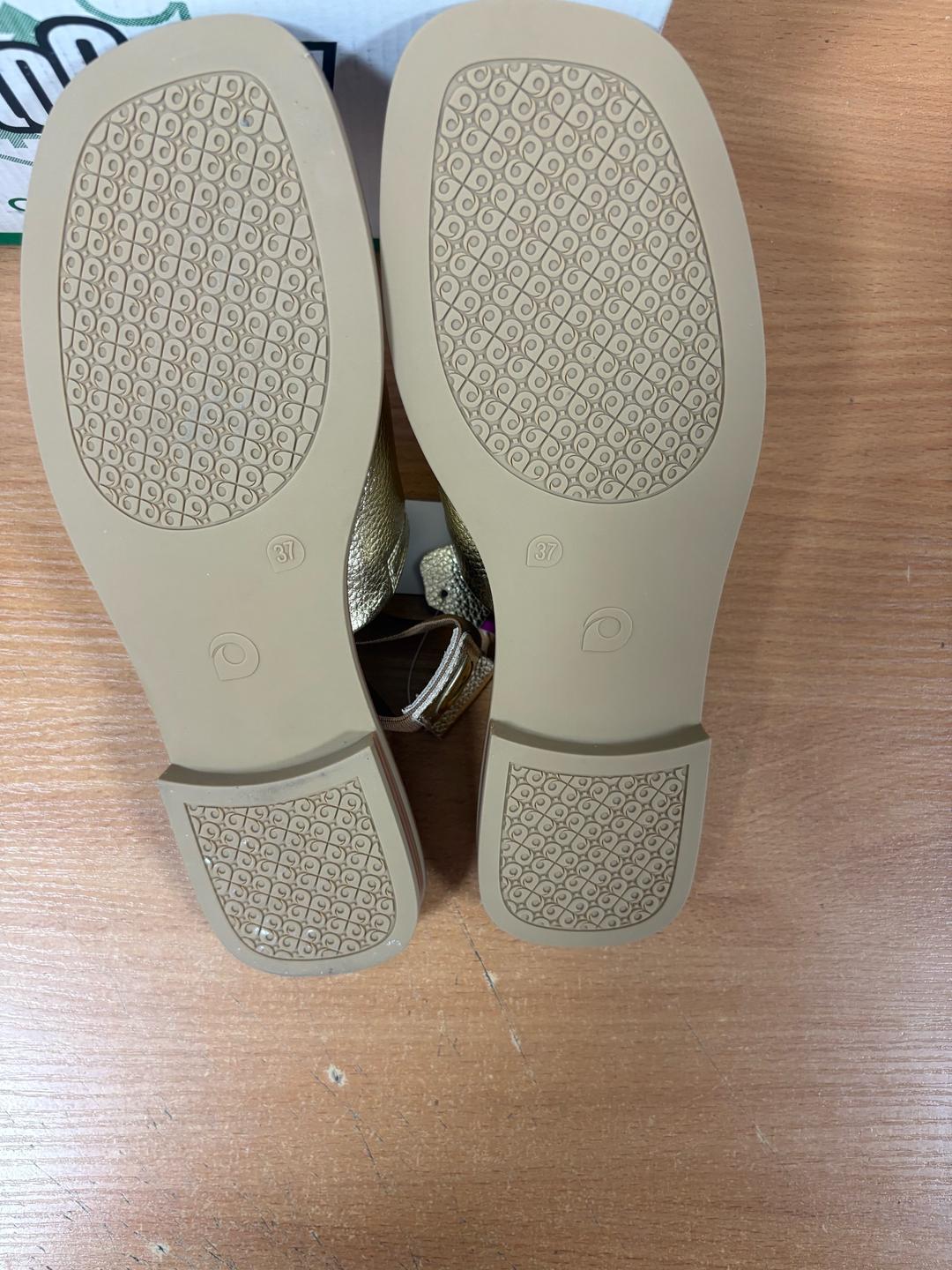 Kari Продам шлепанцы — фото 2
