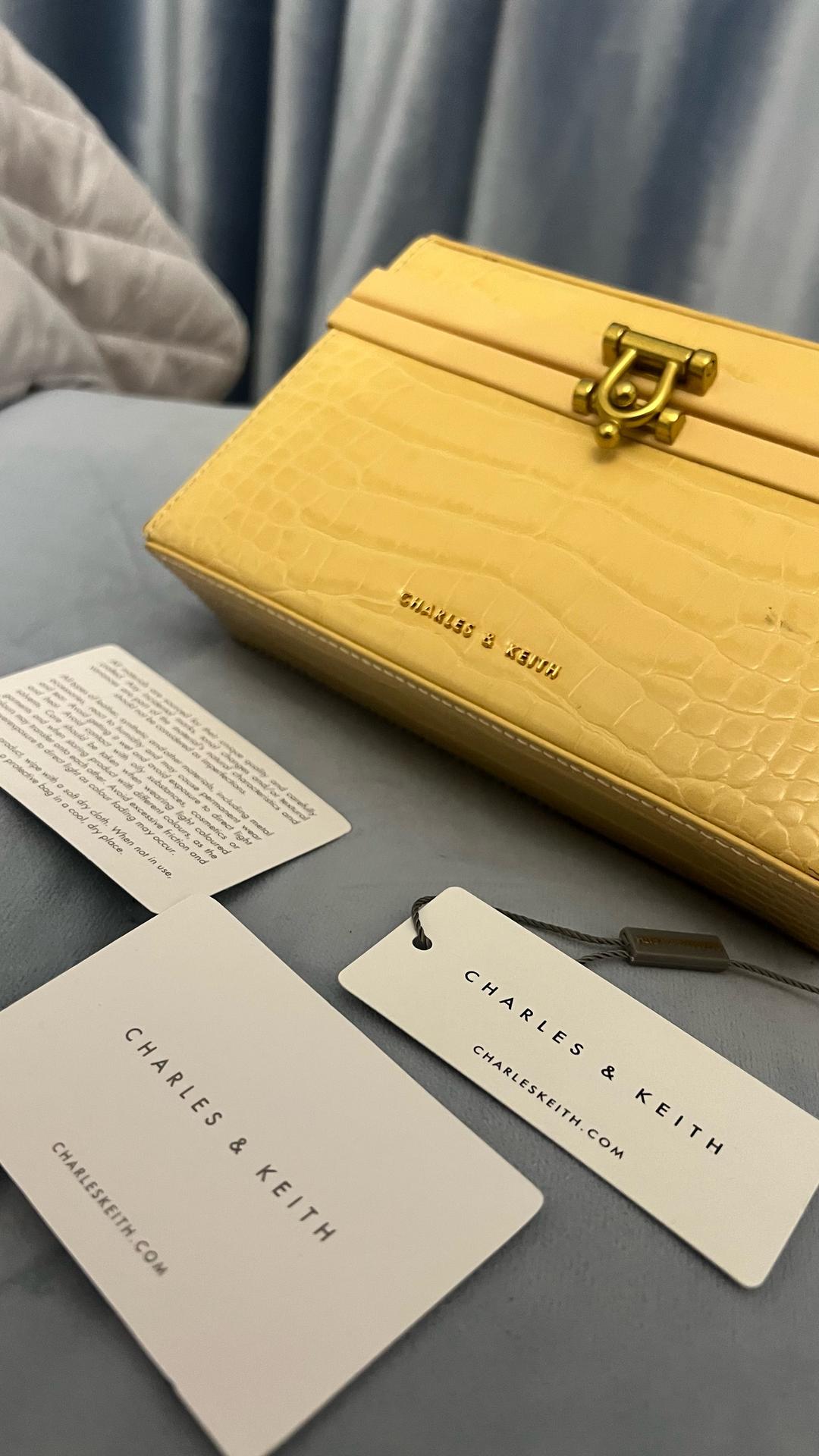 Charles & Keith Сумка Charles & Keith — фото 2