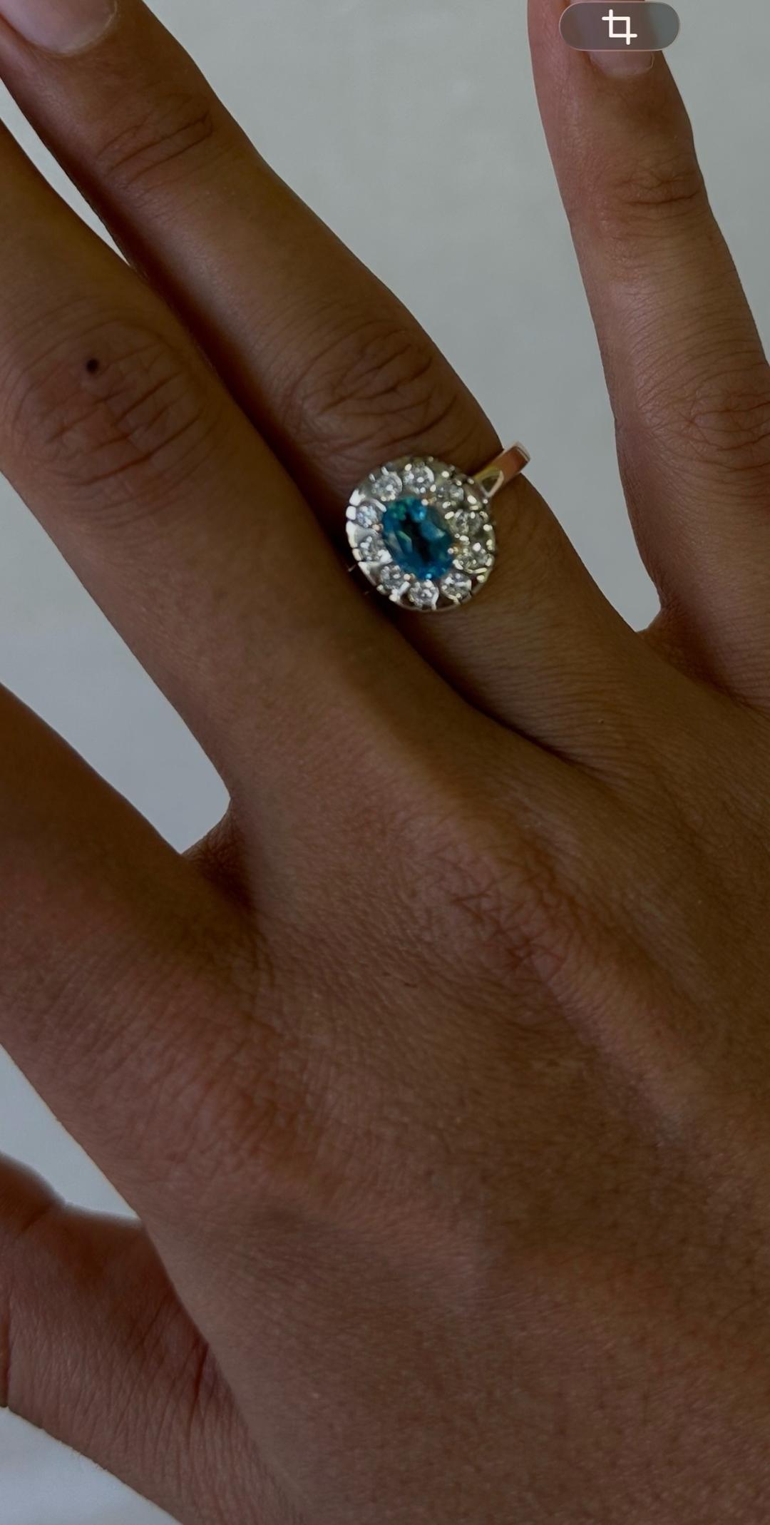 Нет бренда Кольцо с голубым топазом и бриллиантами  (Princess Diana ring) — фото 2