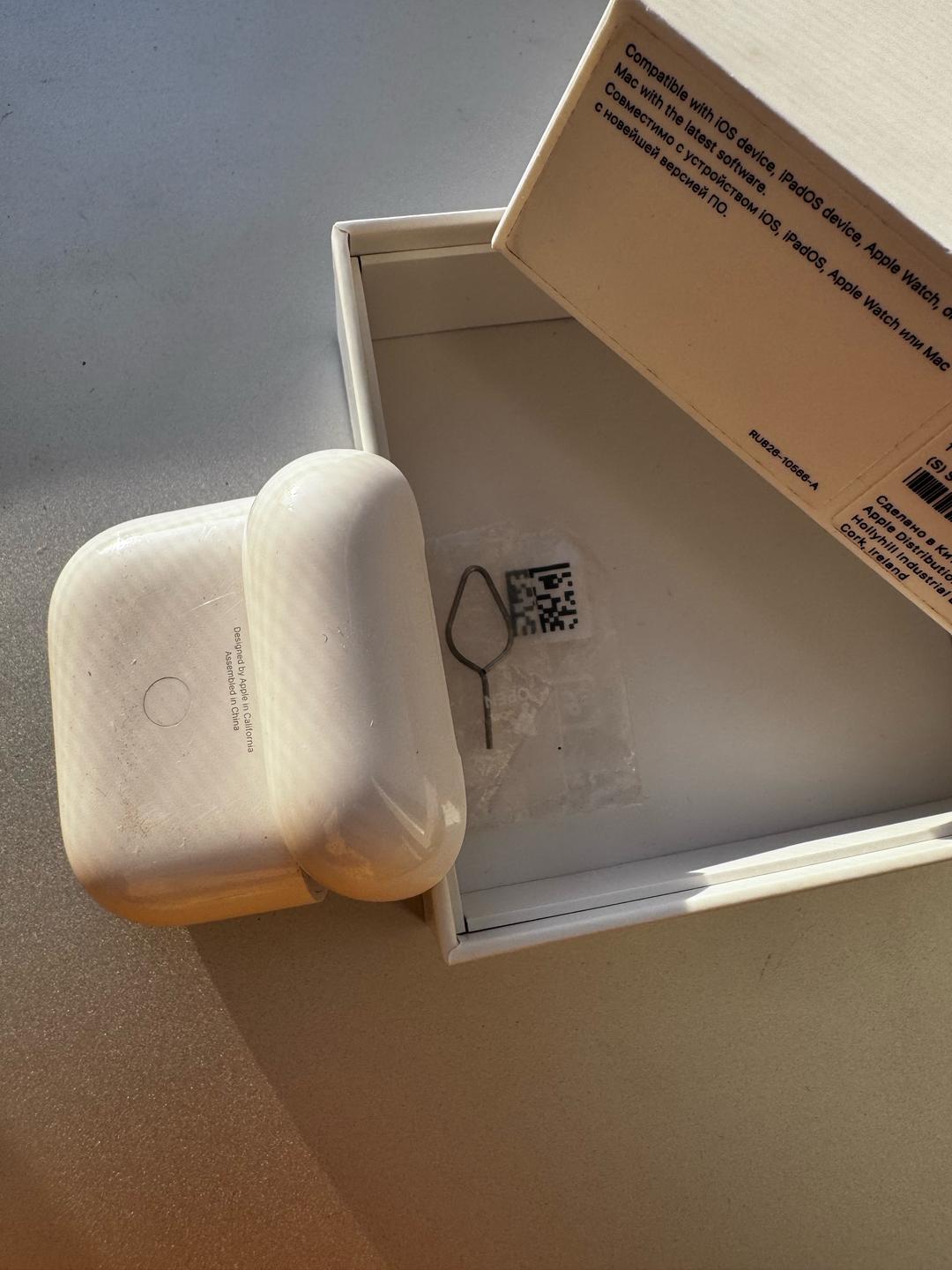 Apple Беспроводные наушники Apple AirPods (3rd generation) (оригинал) — фото 2