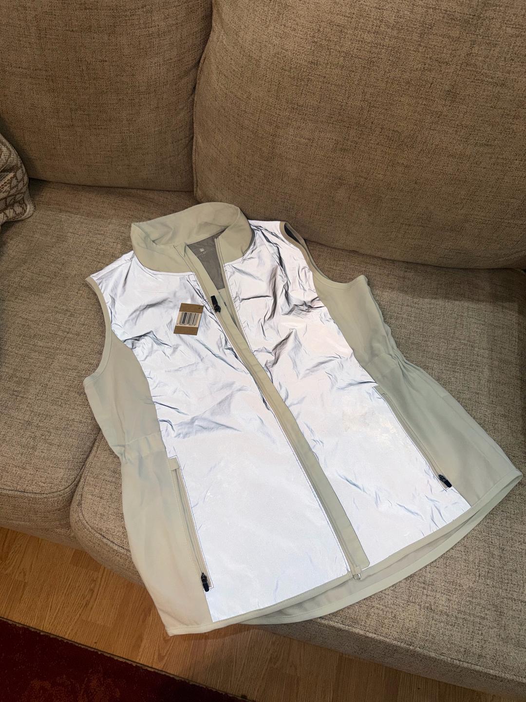 Uniqlo Женская жилетка для бега — фото 2