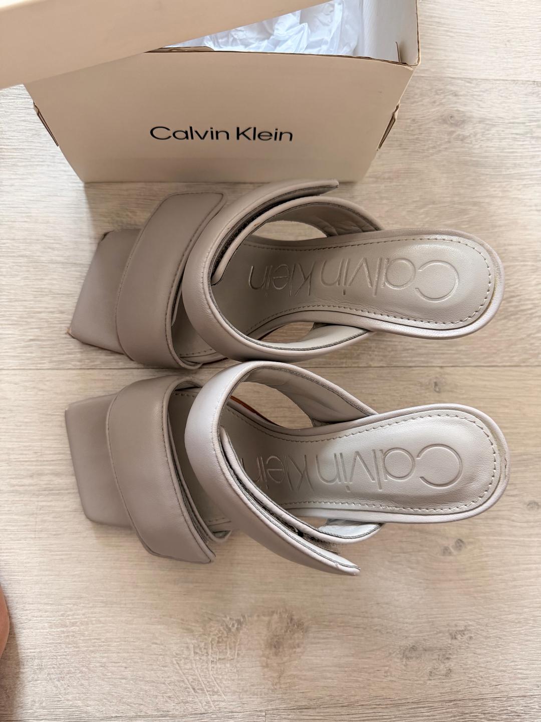 Calvin Klein Босоножки Calvin Klein — фото 2