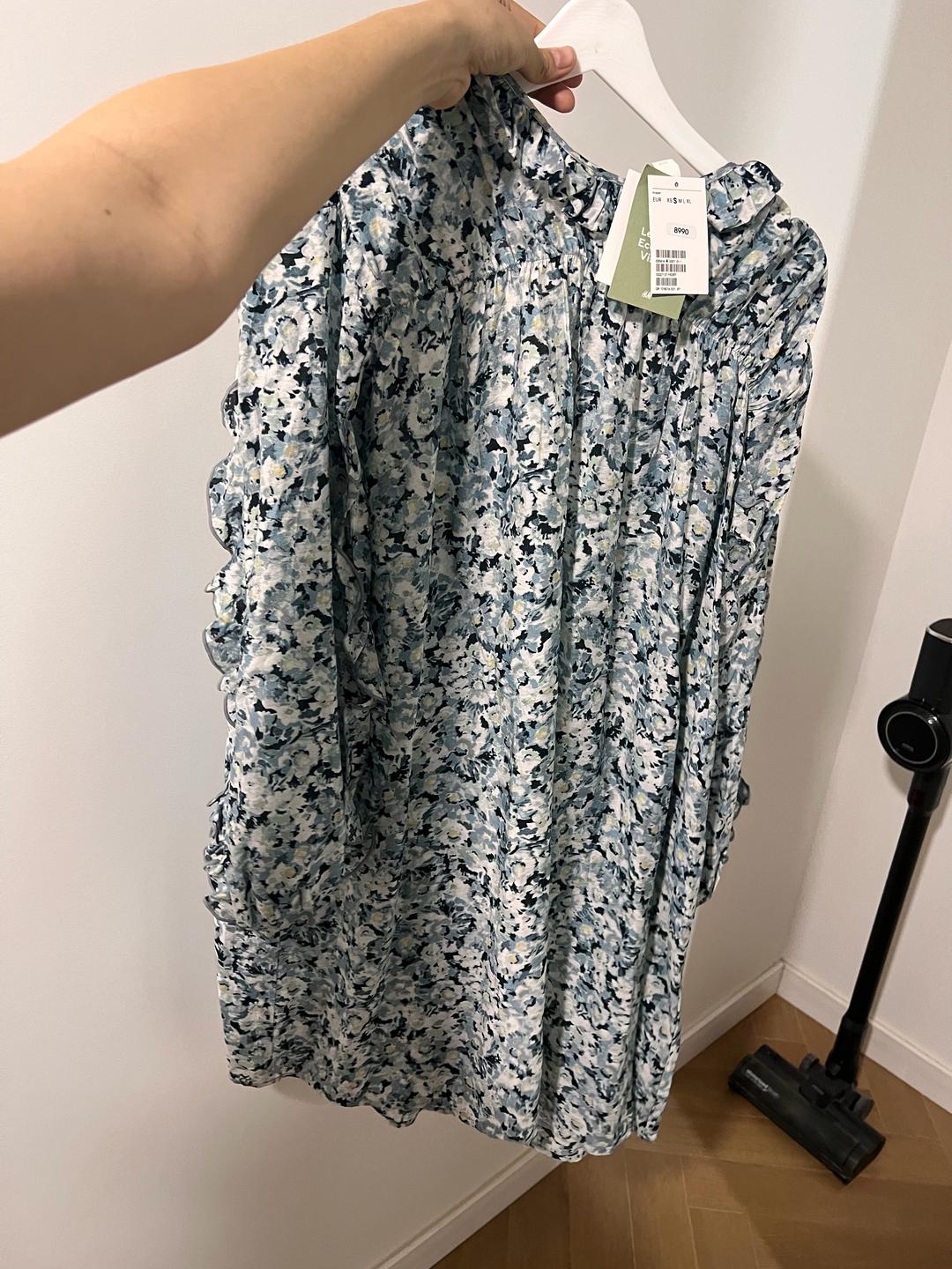 H&M Платье H&M с цветочным принтом — фото 2