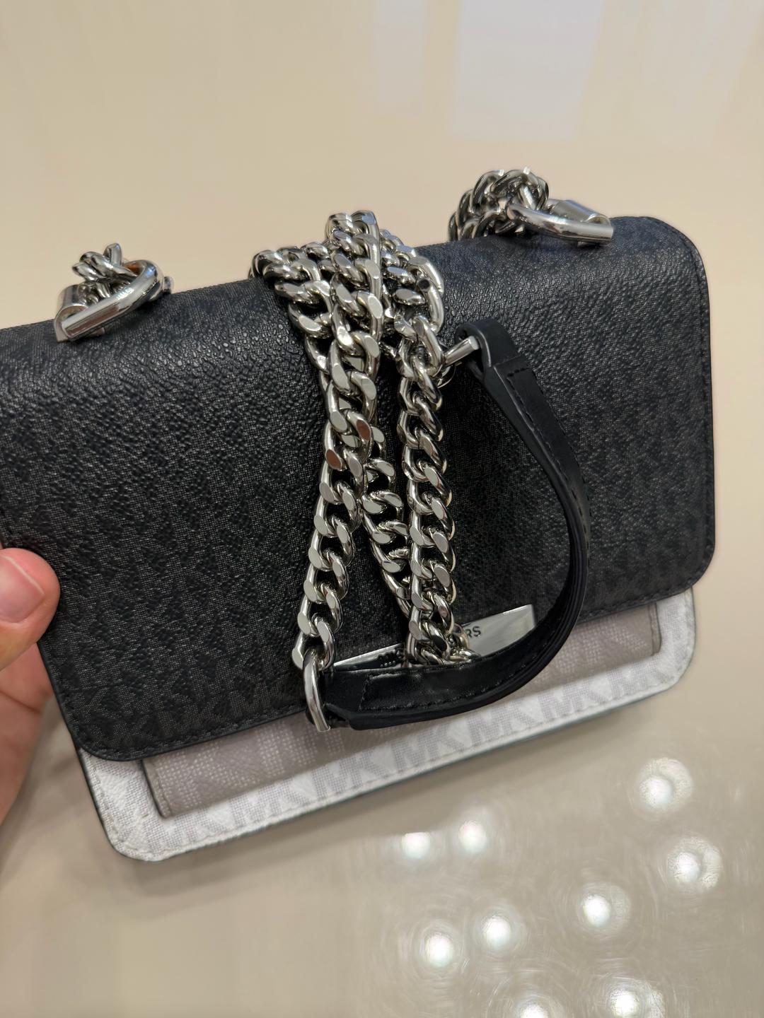 Michael Kors Сумка Michael Kors 100% оригинал, натуральная кожа — фото 2