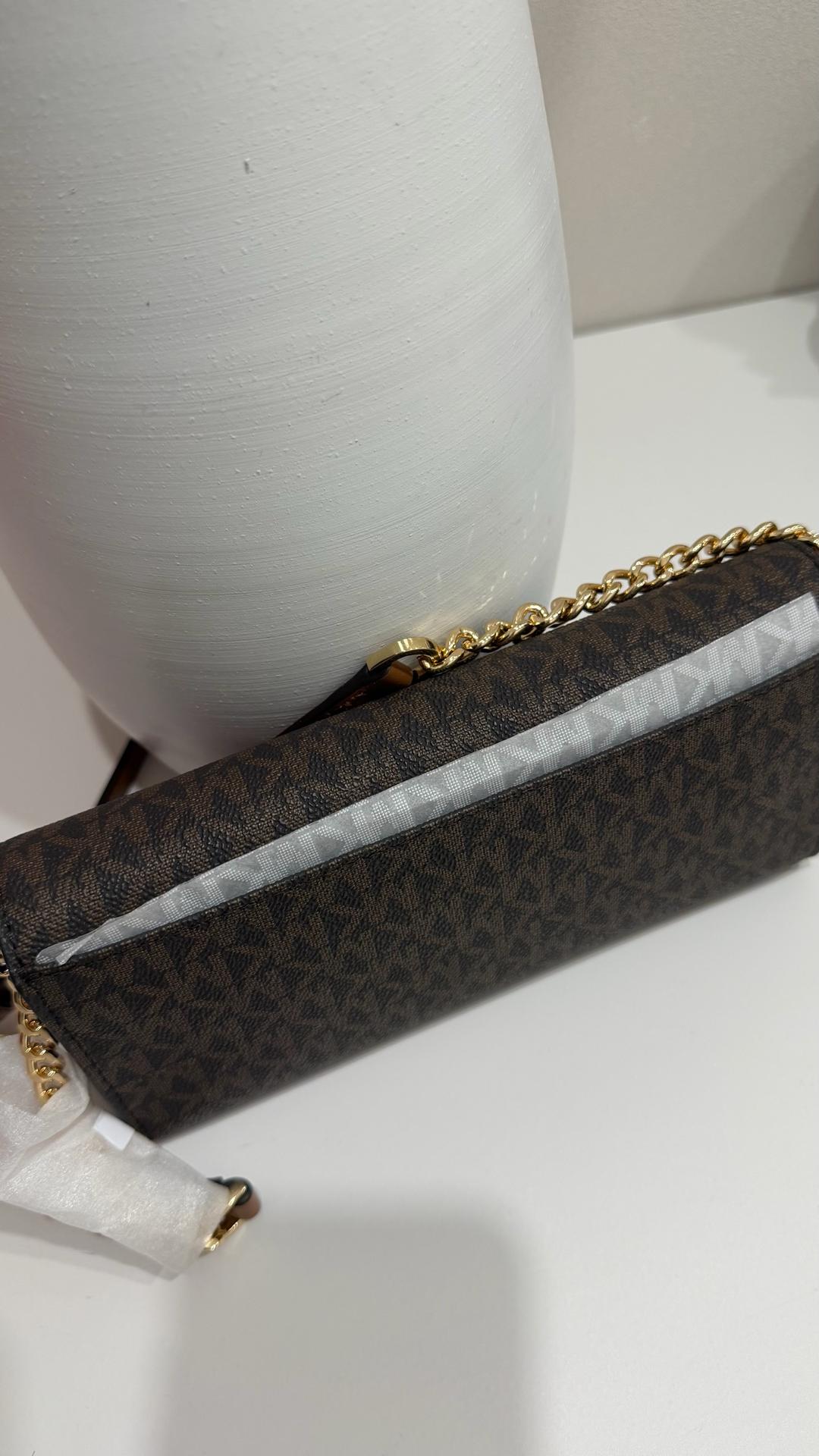 Michael Kors Сумка клатч  Michael Kors — фото 2