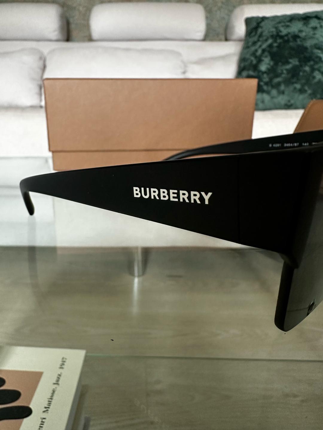 Burberry Burberry солнцезащитные очки — фото 2
