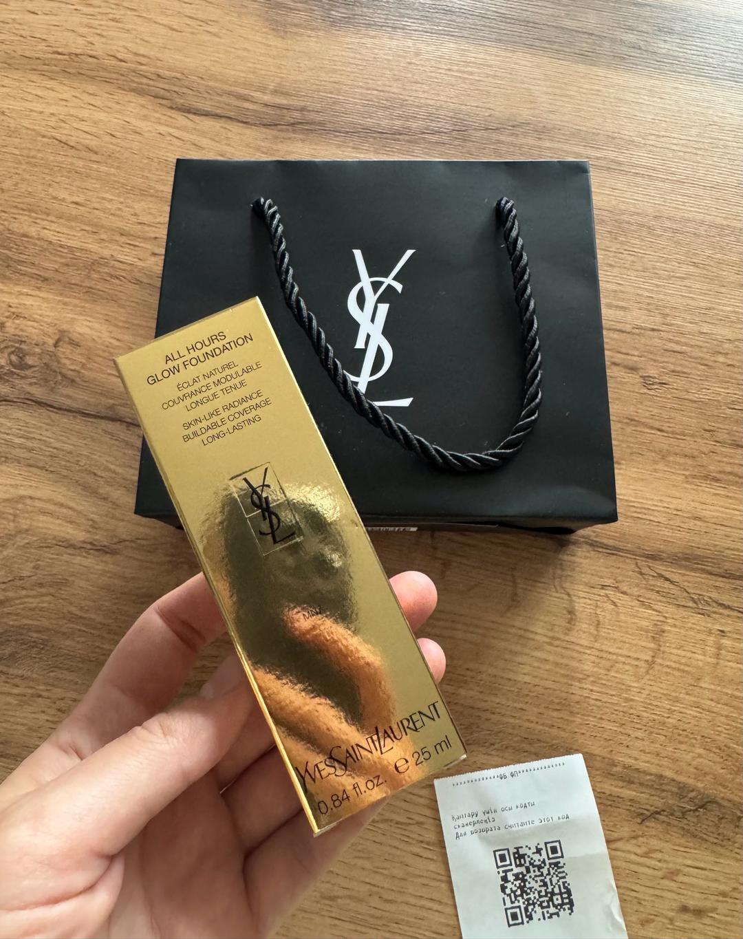 Yves Saint Laurent Тональный крем — фото 2
