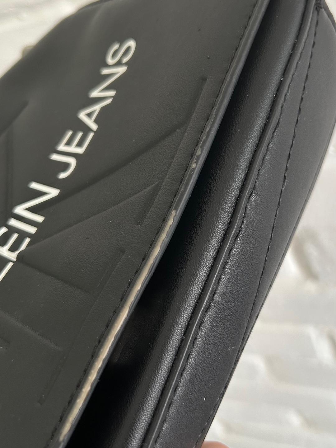 Calvin Klein Сумка Calvin Klein оригинал — фото 2