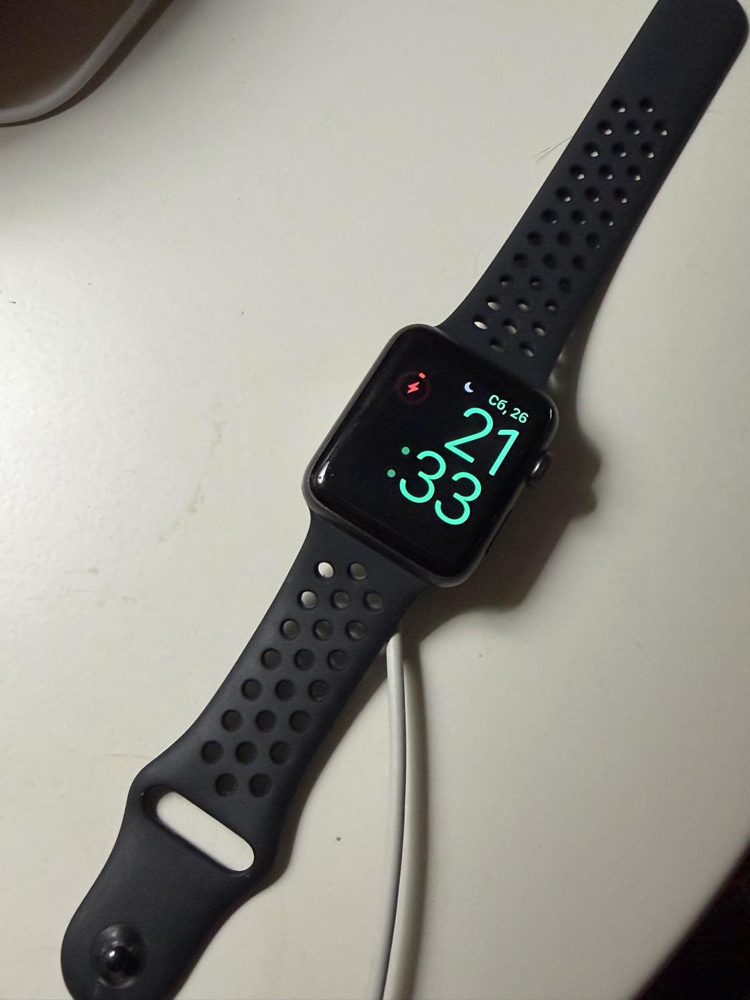 Apple Смарт-часы Apple Watch Nike+ Series 3 42mm — фото 2