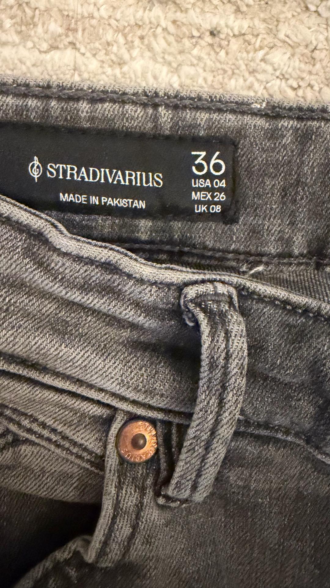 Stradivarius Джинсы Stradivarius клеш — фото 2
