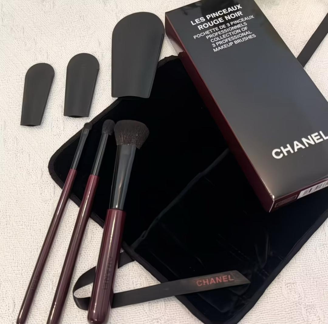 Chanel Набор кистей Chanel Rouge Noir — фото 2