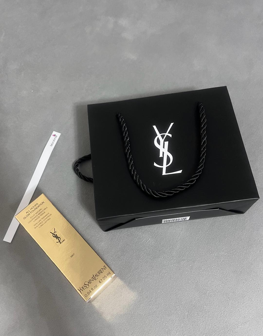 Yves Saint Laurent Тональный крем — фото 2