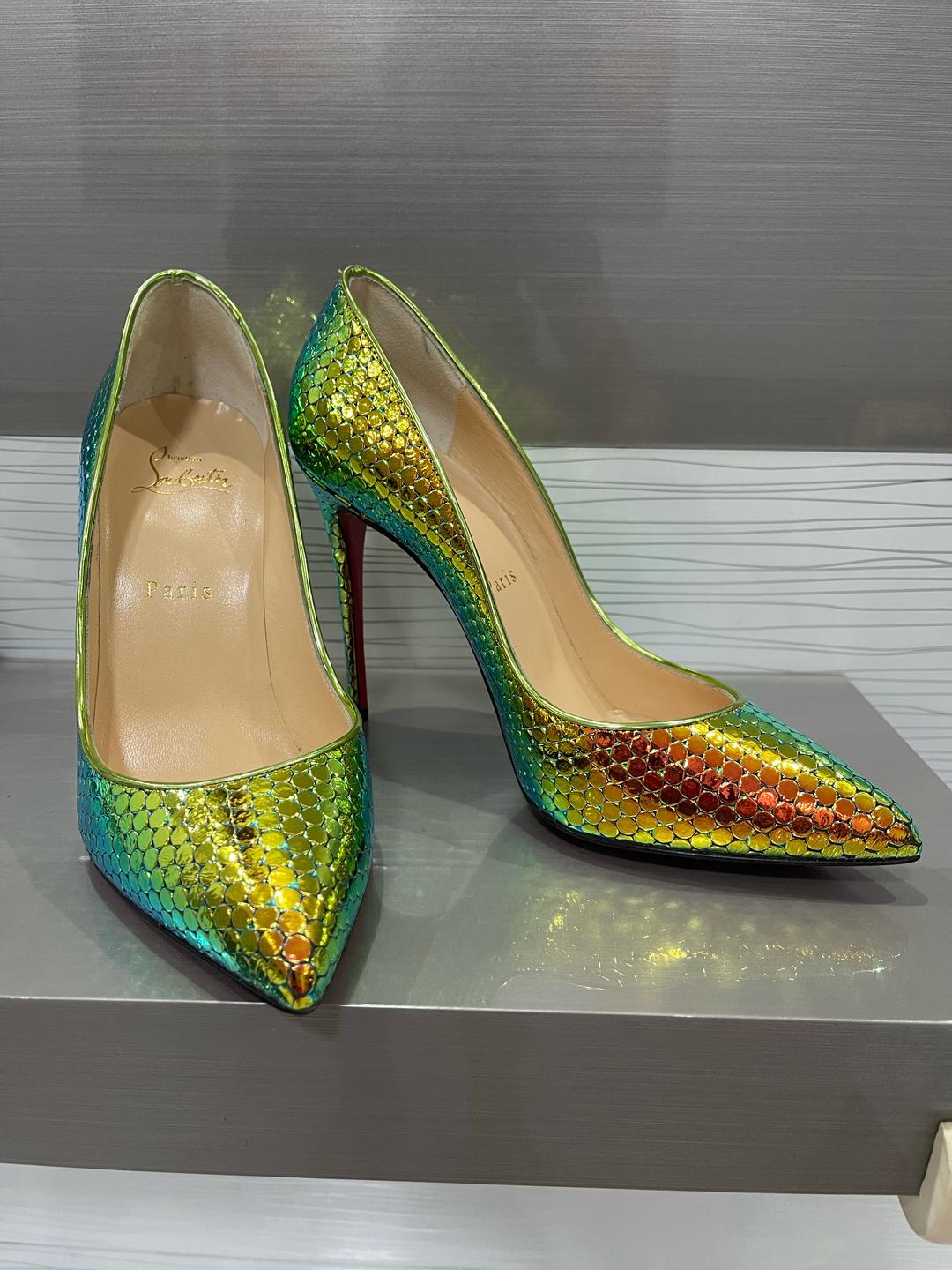 Christian Louboutin Туфли Christian Louboutin — фото 2