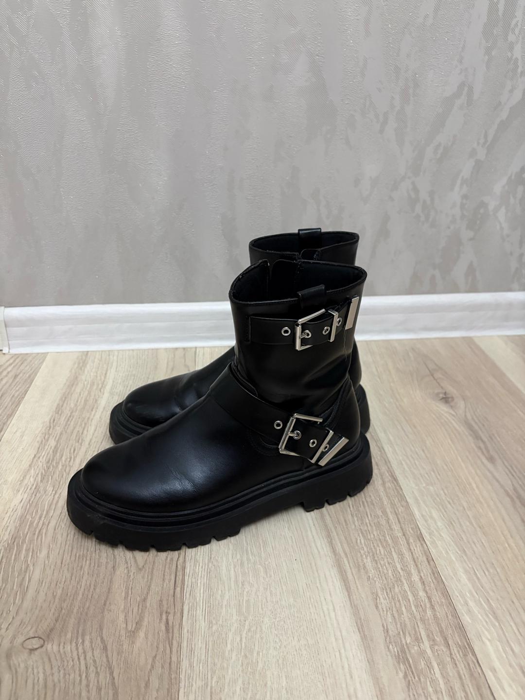 Zara Женские ботинки — фото 2