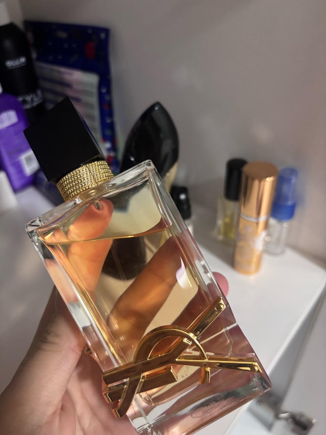 Yves Saint Laurent Парфюмерная вода Yves Saint Laurent — фото 2