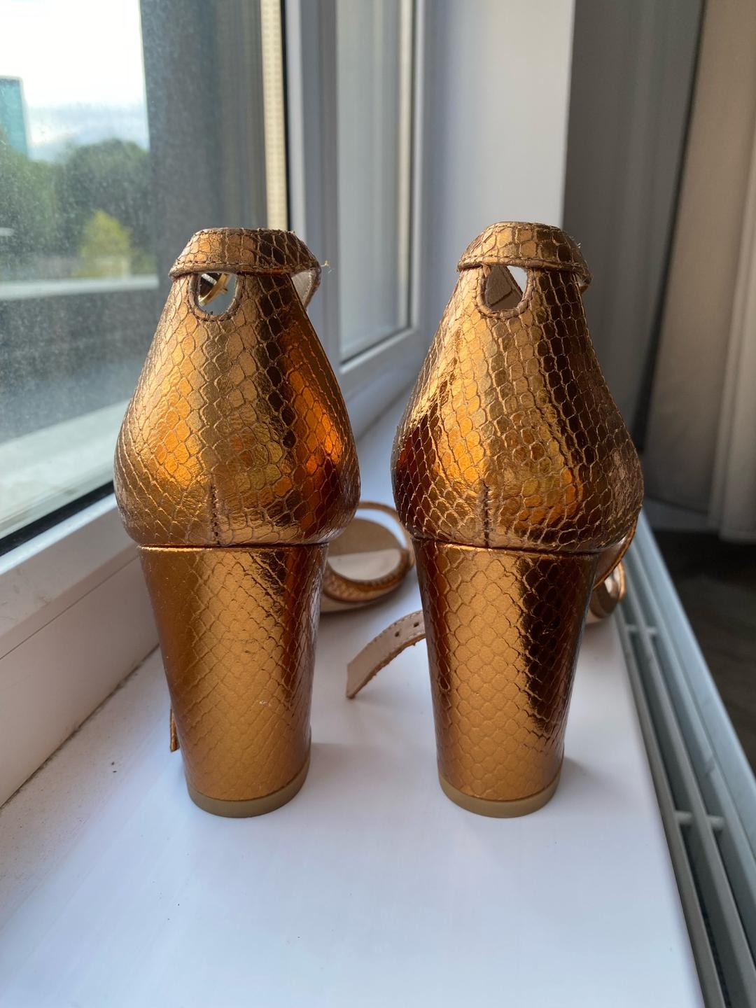 Stuart Weitzman Stuart  Weitzman туфли — фото 2