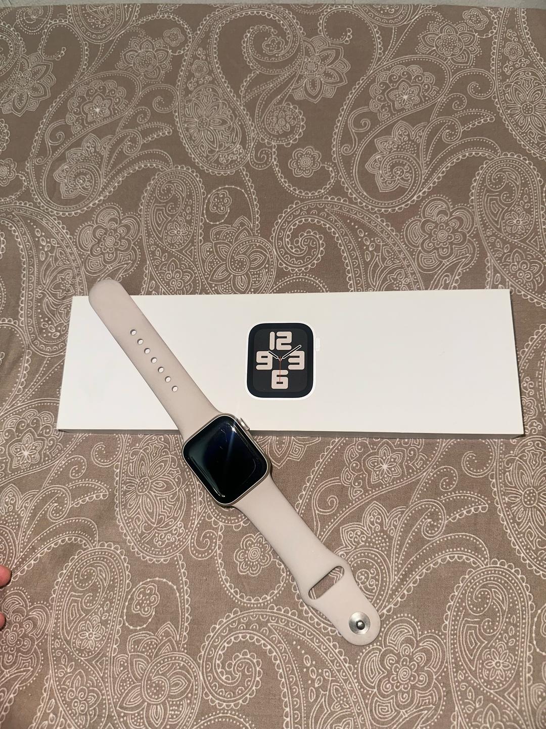 Apple Apple Watch SE (Gen2) 40 mm — фото 2