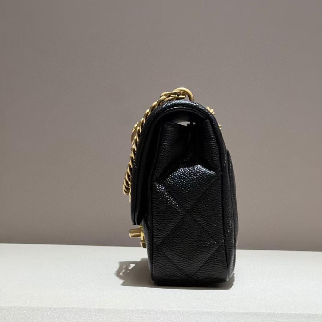 Chanel Chanel mini flap bag with adjustable strap — фото 2