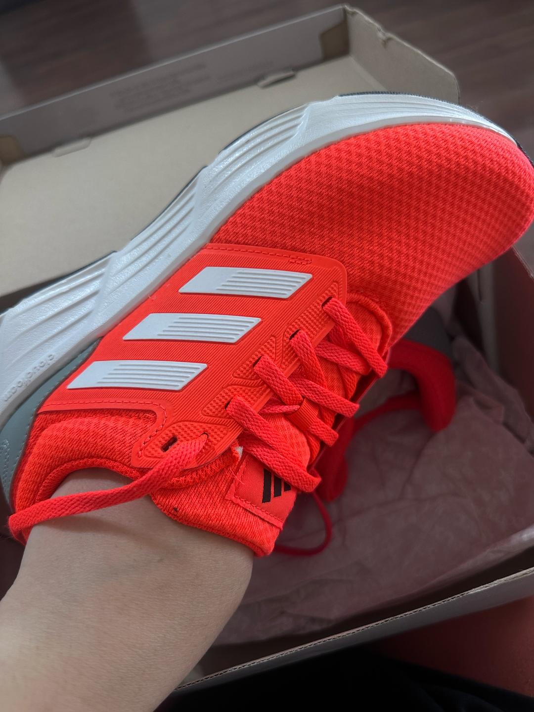 Adidas Кроссы Адидас новые — фото 2